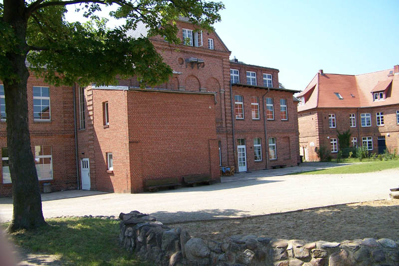 Schule 2007-06-09_0933
